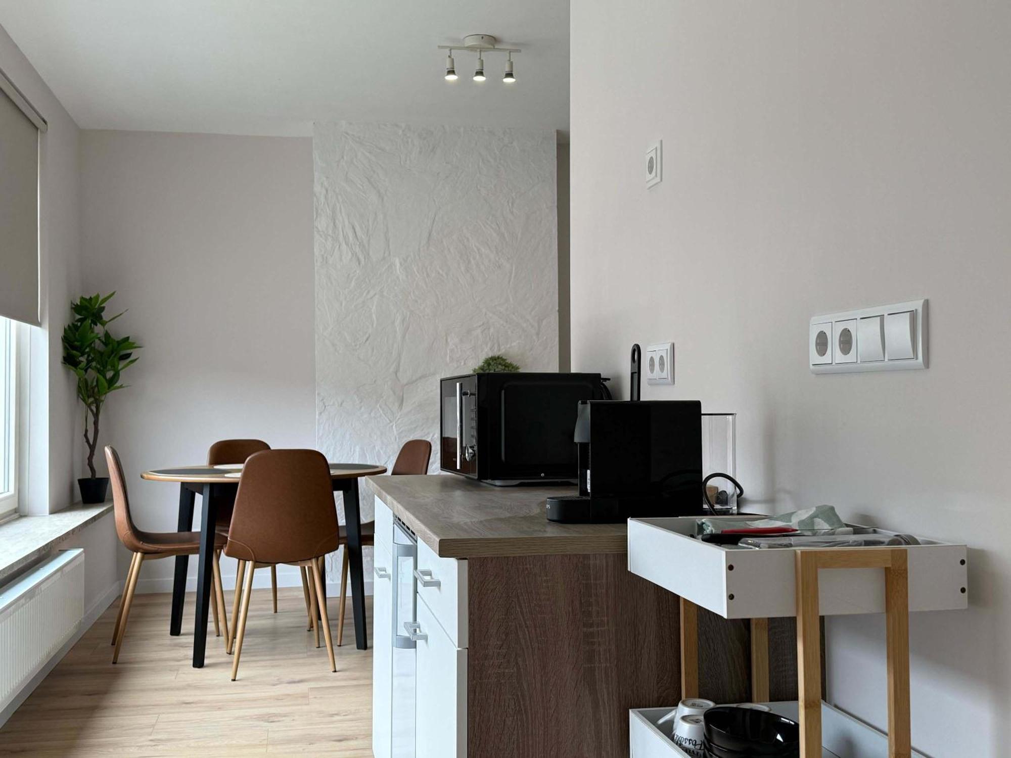 Prime Location 1br Walk Everywhere Apartment